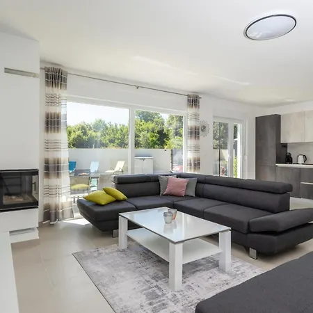 Sofia By Interhome